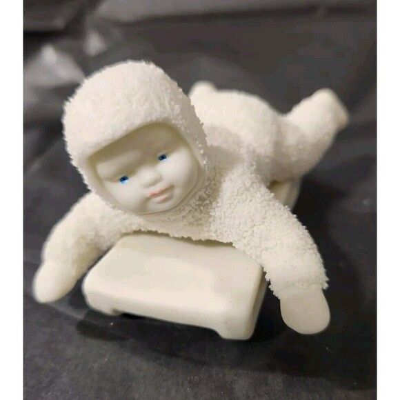 Dept 56 Snow Bunnies 3 Figures Baseball Skiing Sledding No Chips - Picture 11 of 14